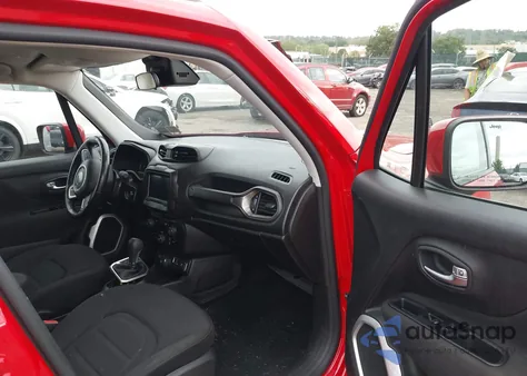 2020 Jeep Renegade Latitude 4X4 из США, поврежденный, VIN ZACNJBBB9LPM04598